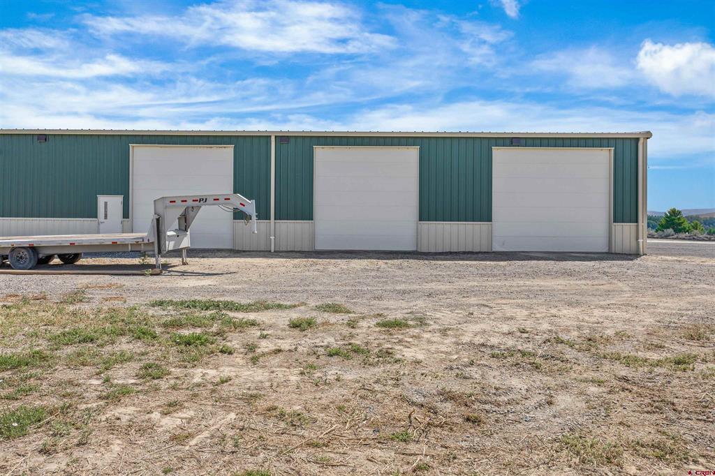 7190 1900 Road Property Photo 4