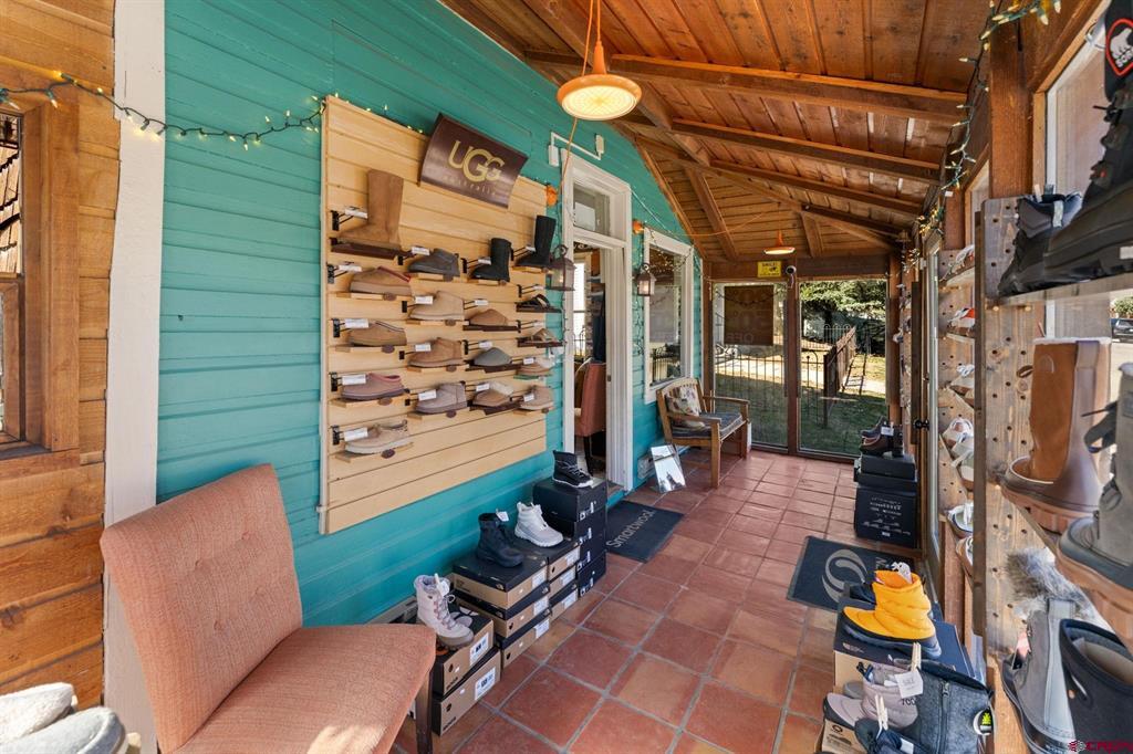 428 Elk Avenue Property Photo 3