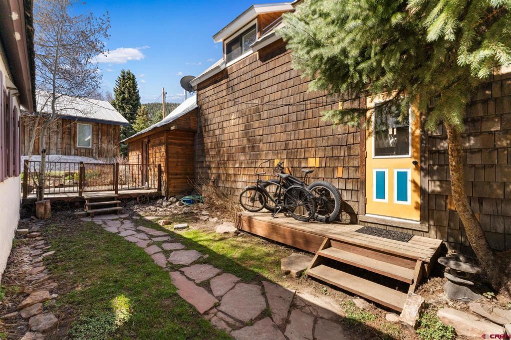 428 Elk Avenue Property Photo 30