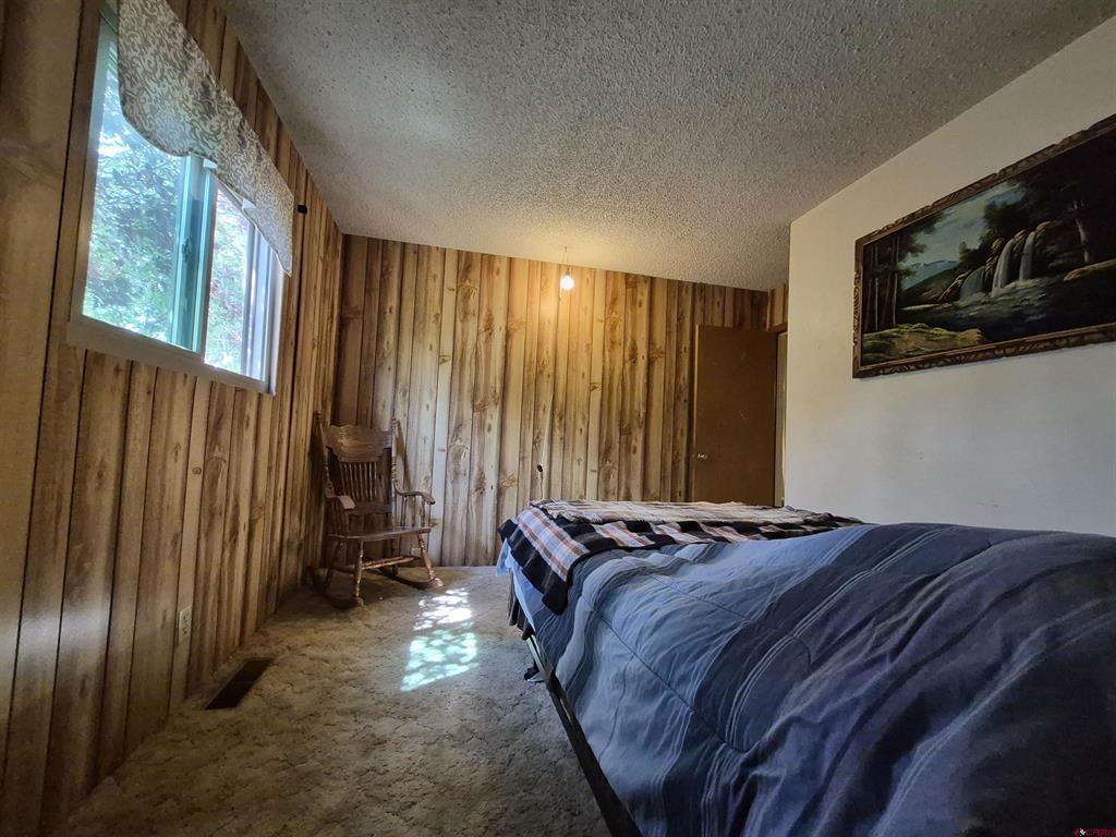 910 Garrison Drive Property Photo 6