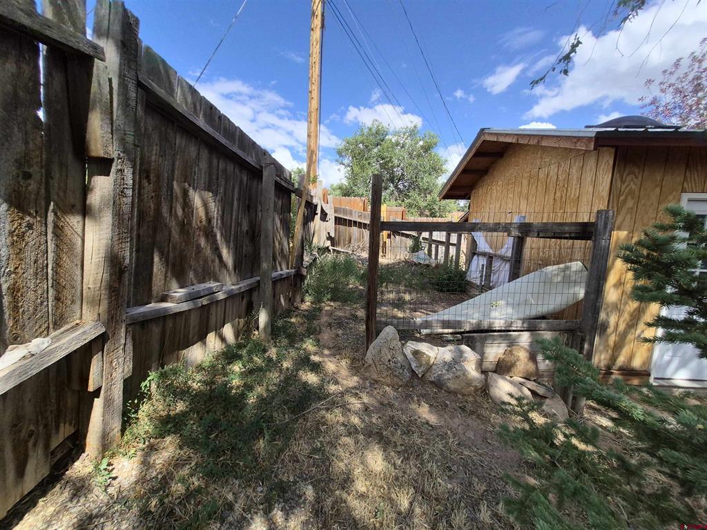 910 Garrison Drive Property Photo 10