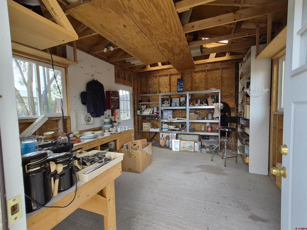 910 Garrison Drive Property Photo 11