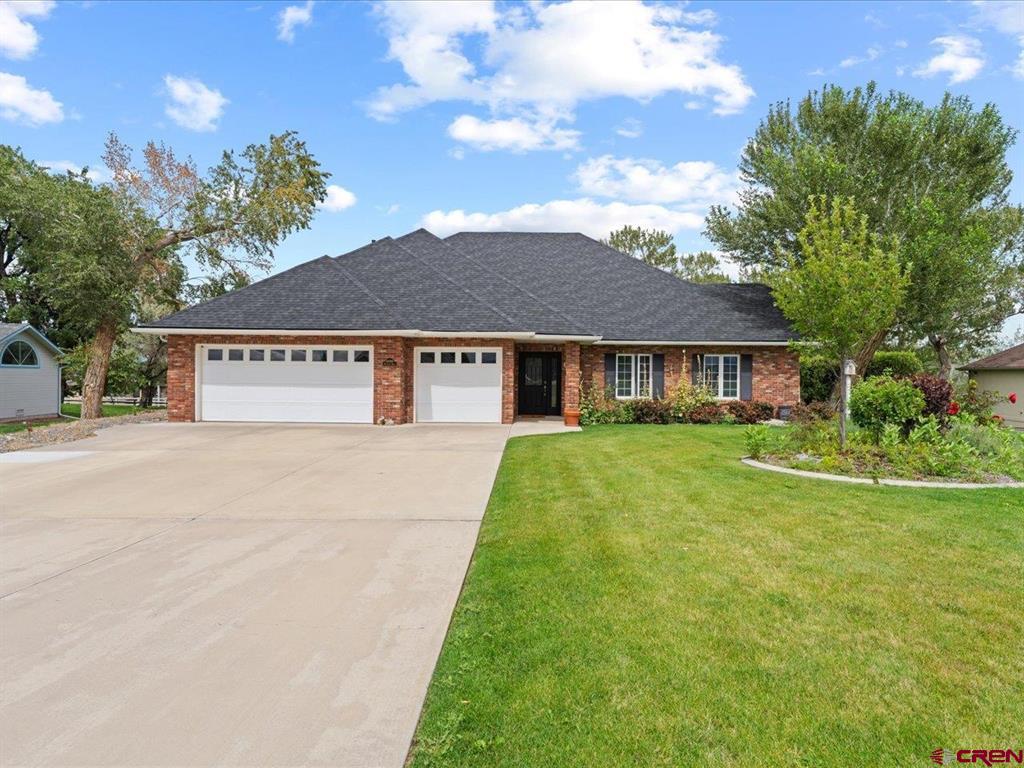 16890 Wildwood Drive Property Photo 1