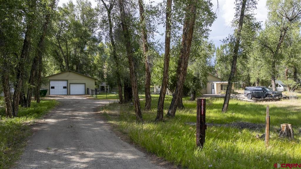 37651 Us Highway 50 Property Photo 2