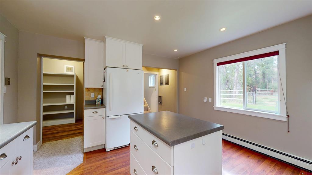 37651 Us Highway 50 Property Photo 18