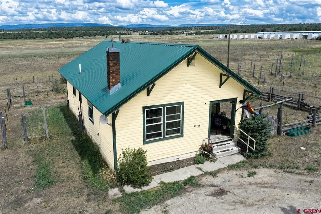 39588 Highway 145 Property Photo 1