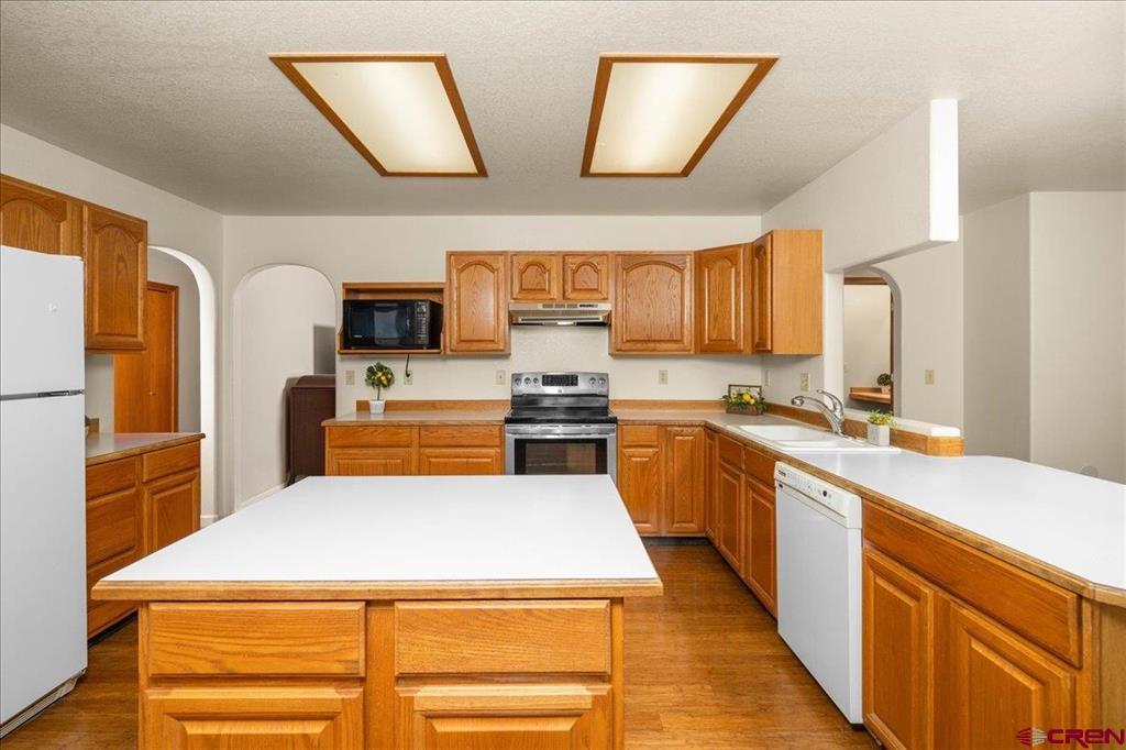 2535 Ridge Road Property Photo 8