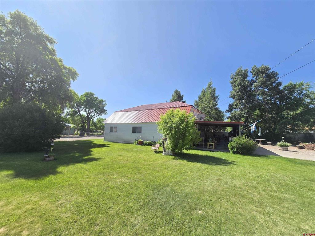 417 Faraday Property Photo 2