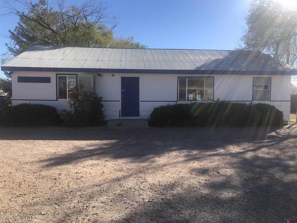 406 Broadway Property Photo 2