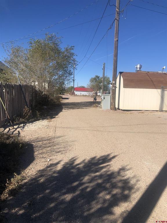 406 Broadway Property Photo 6
