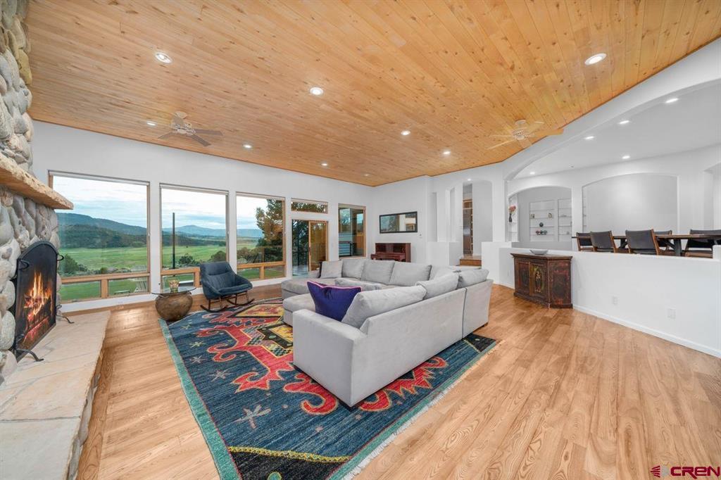 1040 Golden Eagle Trail Property Photo 19