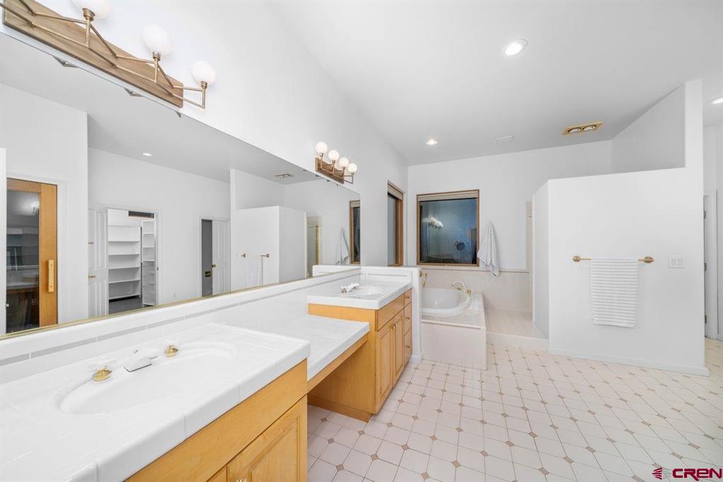 1040 Golden Eagle Trail Property Photo 34
