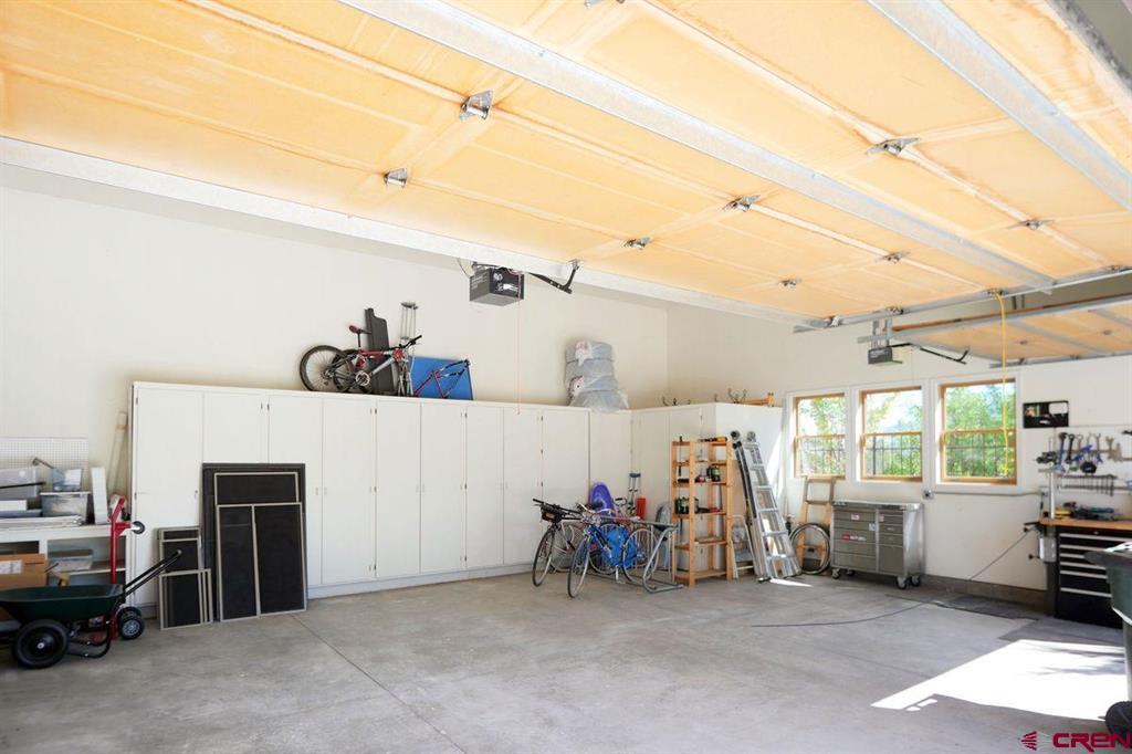 1040 Golden Eagle Trail Property Photo 40