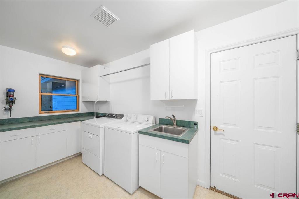 1040 Golden Eagle Trail Property Photo 44