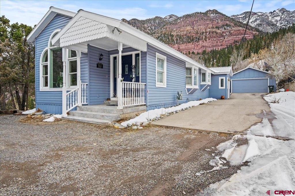 510 2nd Avenue Property Photo 7
