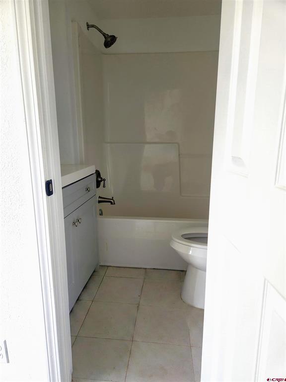 231 E 3rd Street Property Photo 19