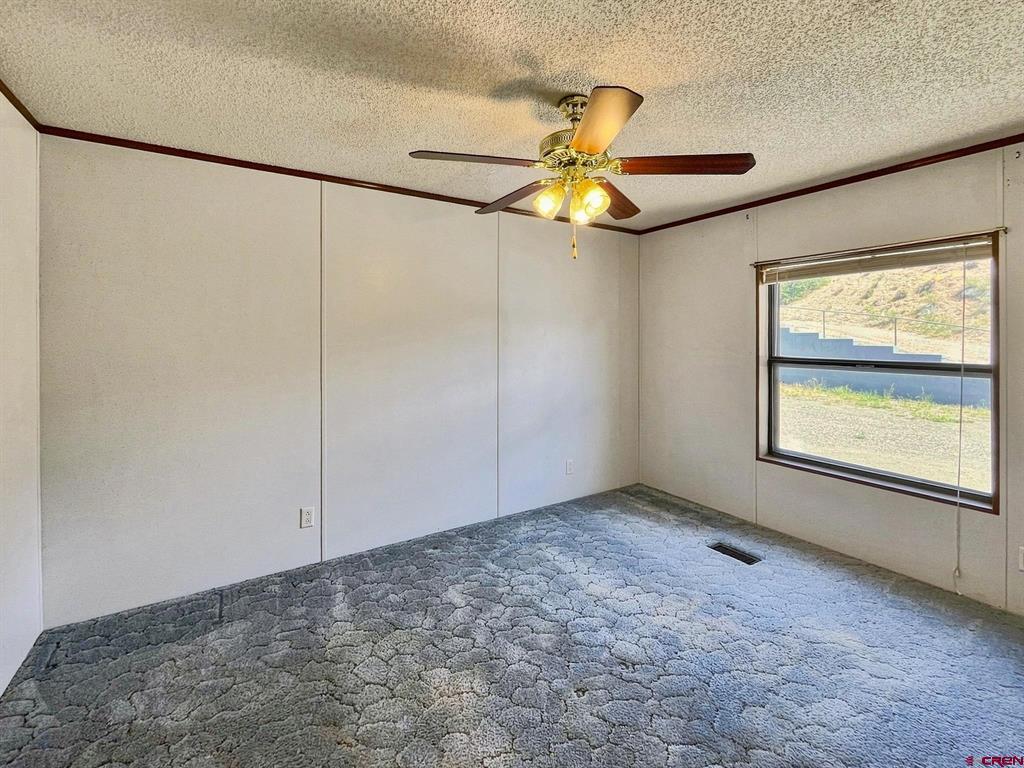 51 Elm Avenue Property Photo 19