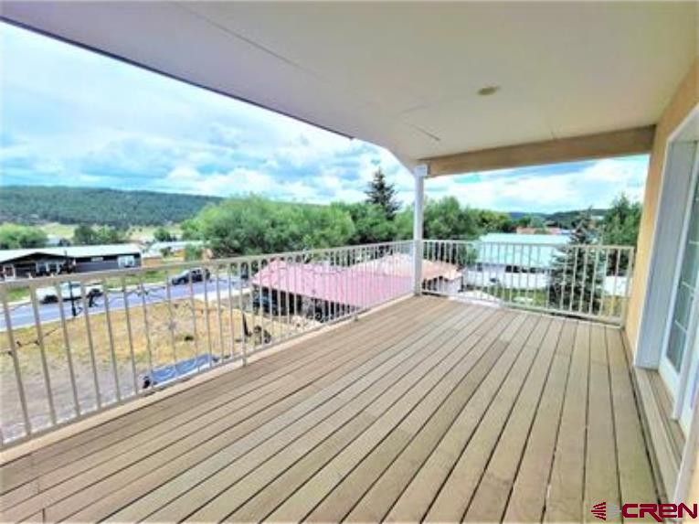 243 S 8th Street Property Photo 5