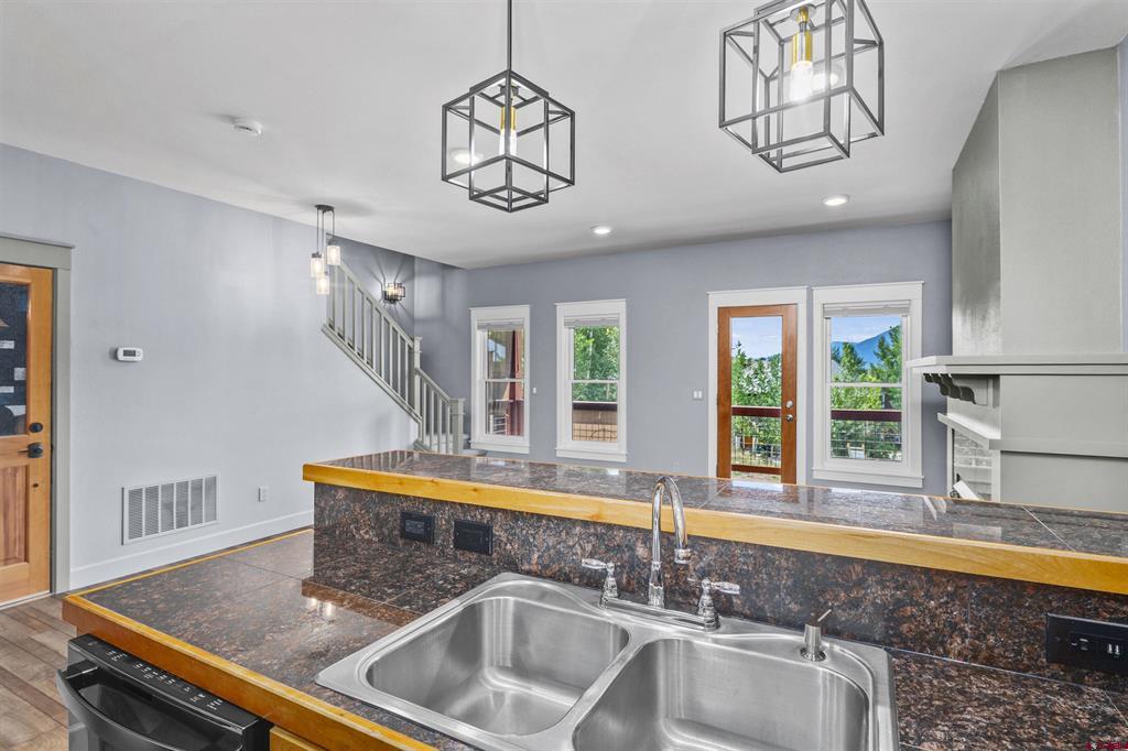 102 Big Sky Drive Property Photo 14