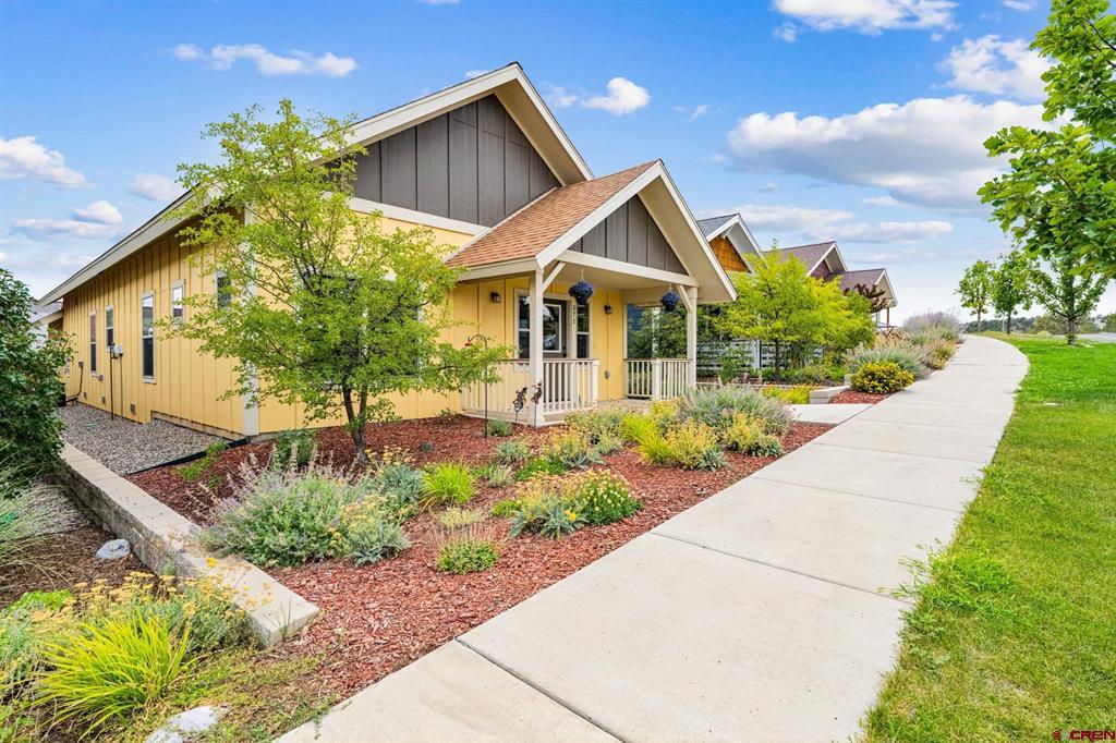 571 Confluence Avenue Property Photo 1