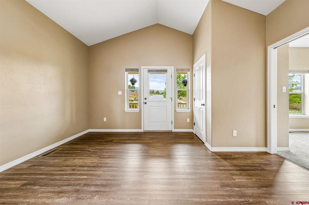 571 Confluence Avenue Property Photo 7