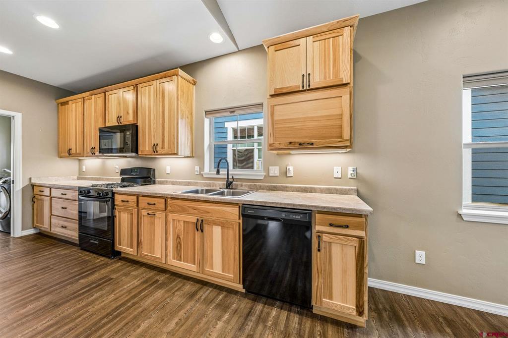 571 Confluence Avenue Property Photo 10