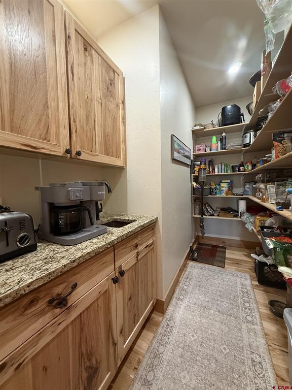 7528 S River Road Property Photo 27