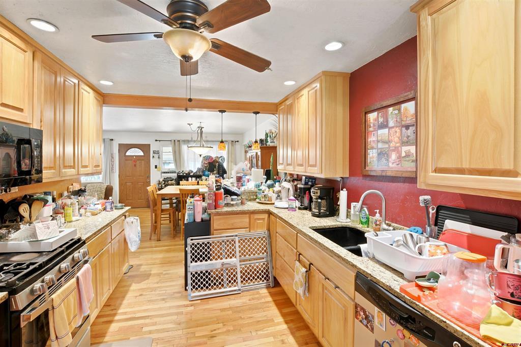 2012 Eastlawn Avenue Property Photo 23