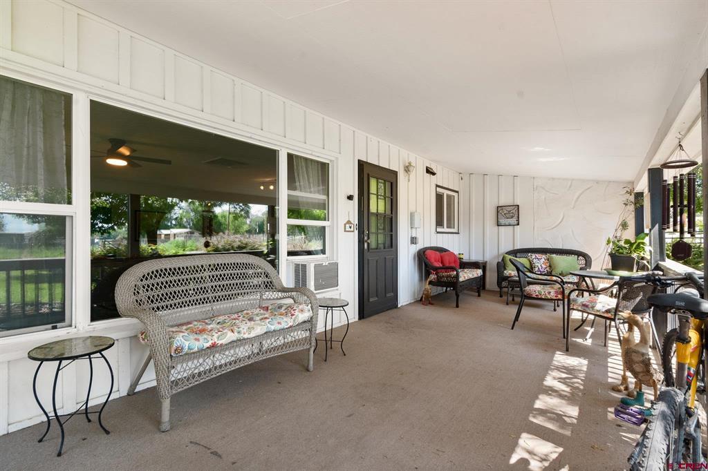 665 30 1/2 Road Property Photo 4