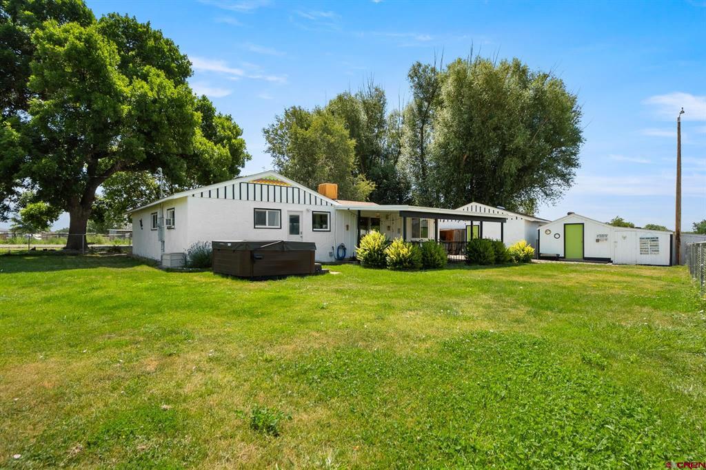 665 30 1/2 Road Property Photo 7