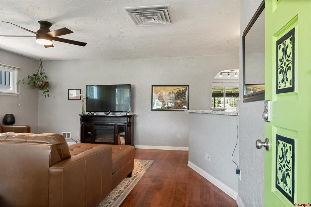 665 30 1/2 Road Property Photo 13