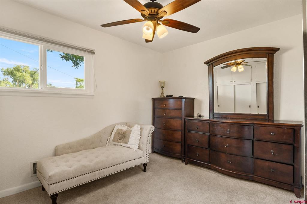 665 30 1/2 Road Property Photo 22