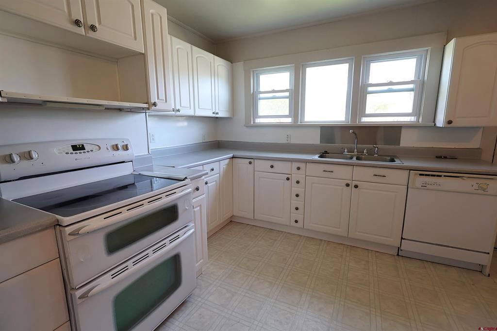 1302 State Avenue Property Photo 15