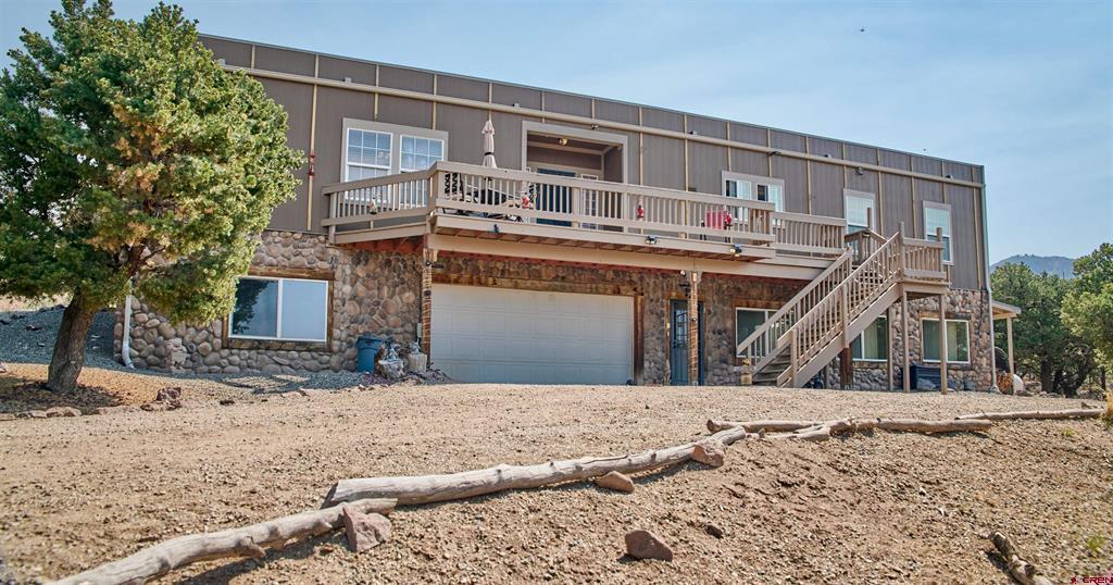 7075 Cutter Road Property Photo 1