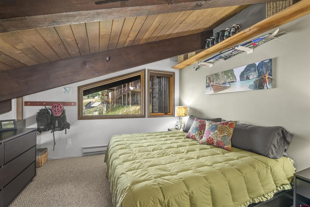 60 Hunter Hill Road Property Photo 16
