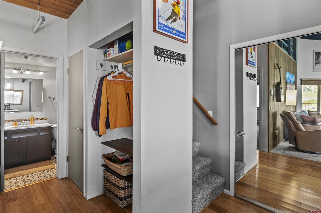 60 Hunter Hill Road Property Photo 24