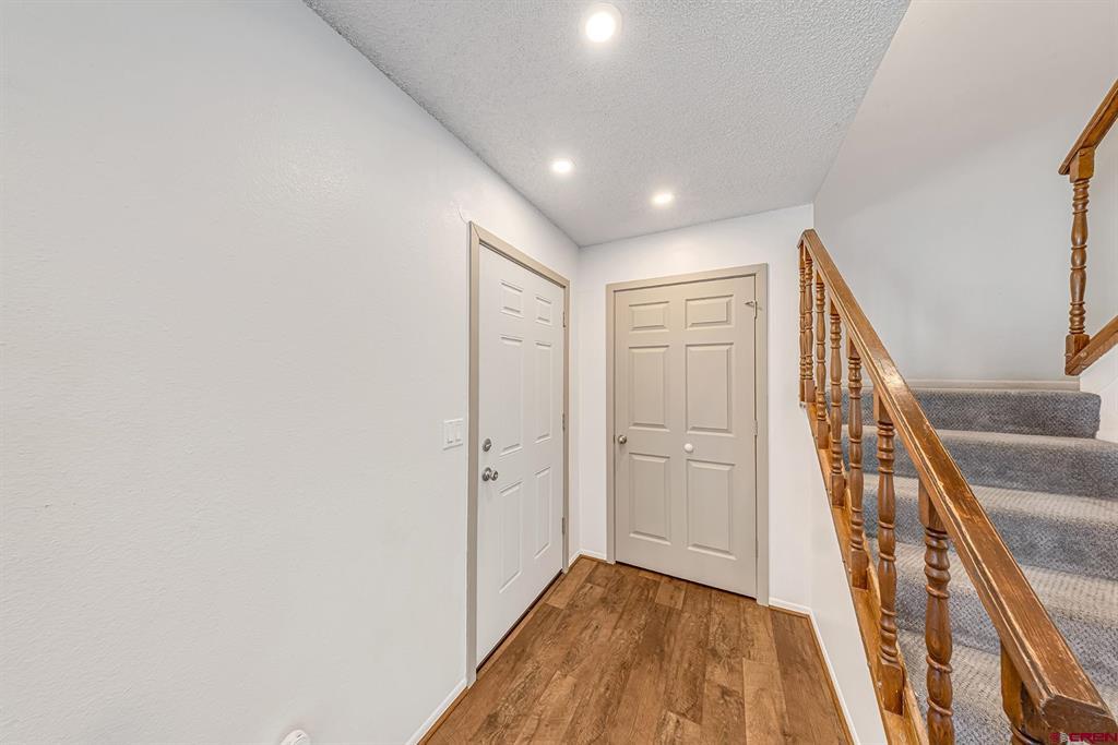 740 N Cascade Avenue Property Photo 3