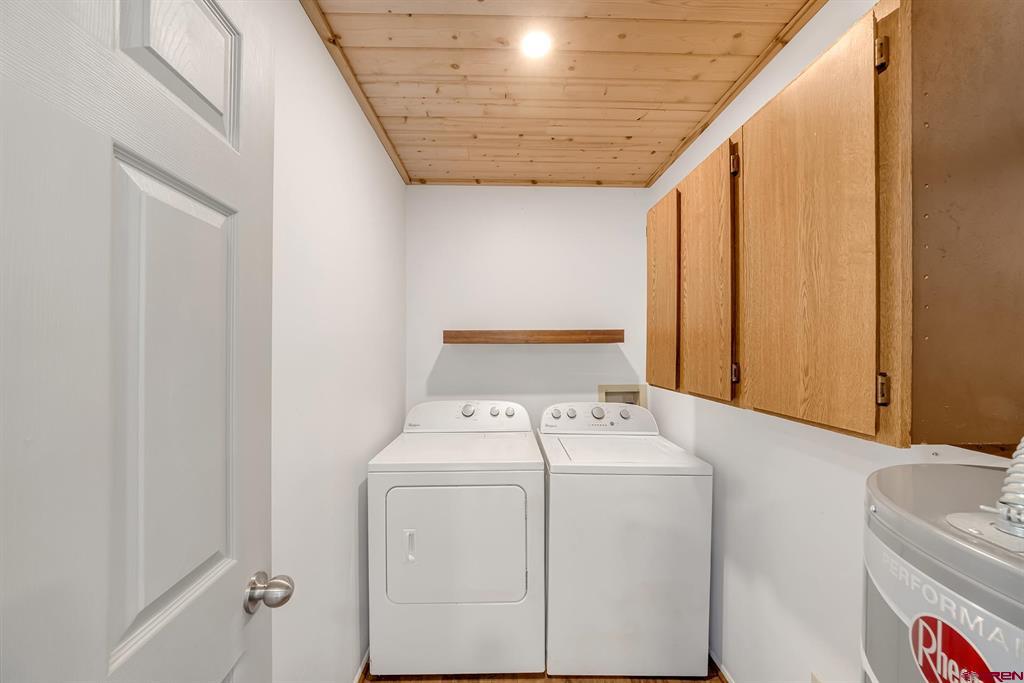 740 N Cascade Avenue Property Photo 20