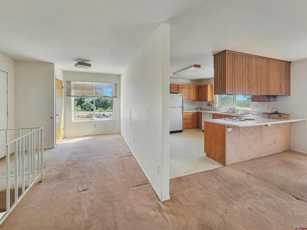 17483 Surface Creek Road Property Photo 5