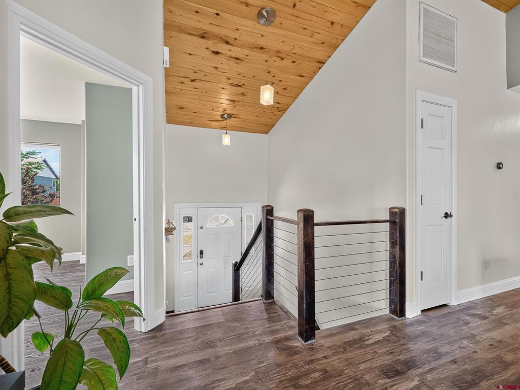 706 Lupine Property Photo 6