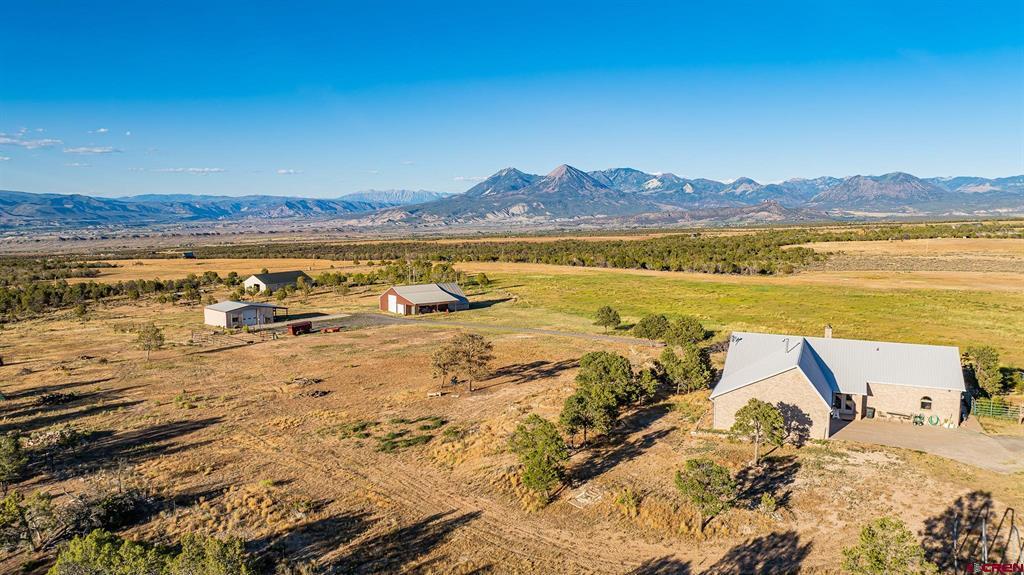 1253 3350 Road Property Photo 1