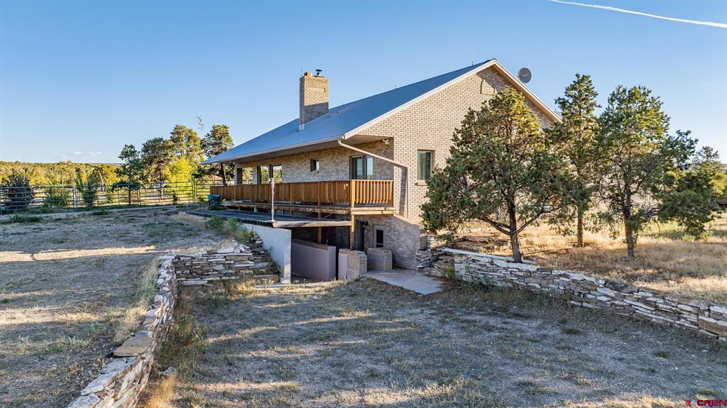 1253 3350 Road Property Photo 6