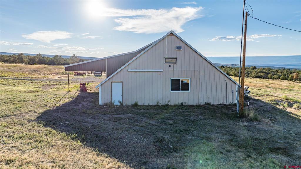 1253 3350 Road Property Photo 16