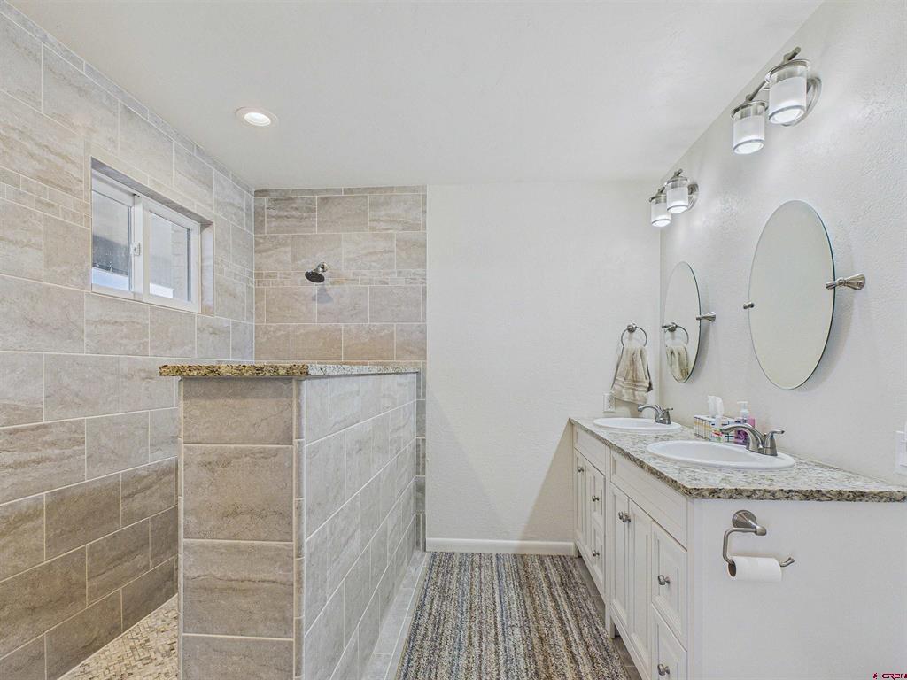1253 3350 Road Property Photo 36