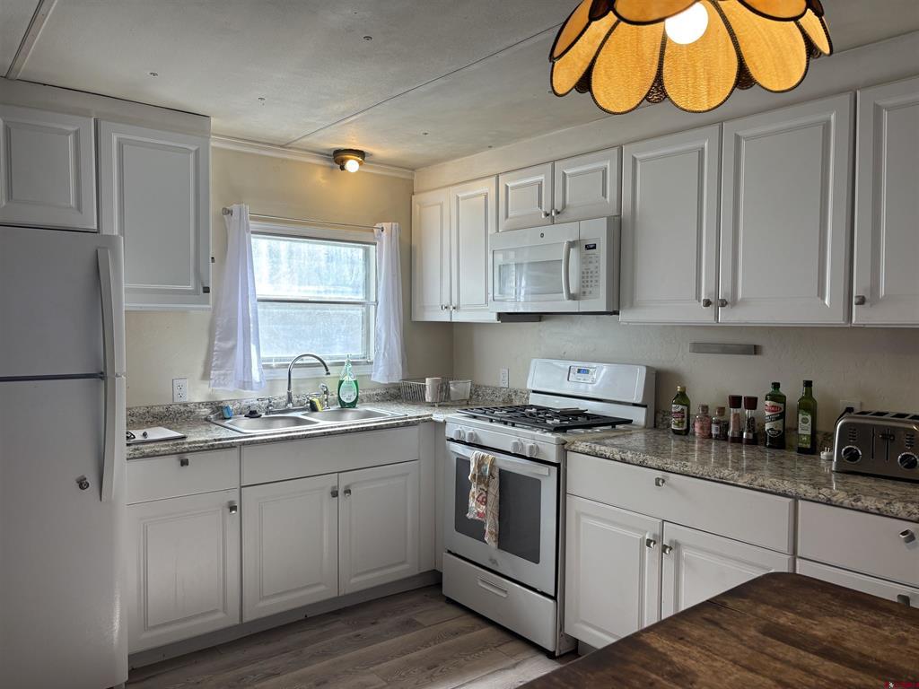 288 Animas View Drive Property Photo 16