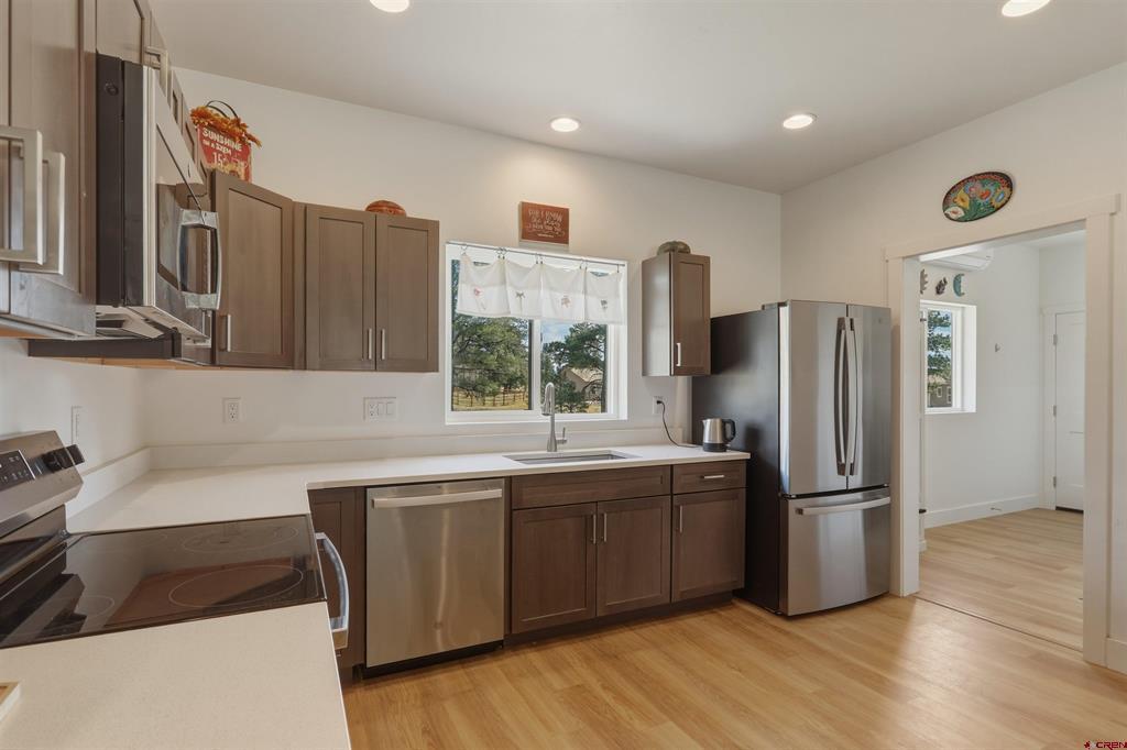 76 Mansions Circle Property Photo 12