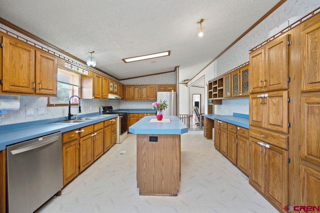 16022 B Road Property Photo 11