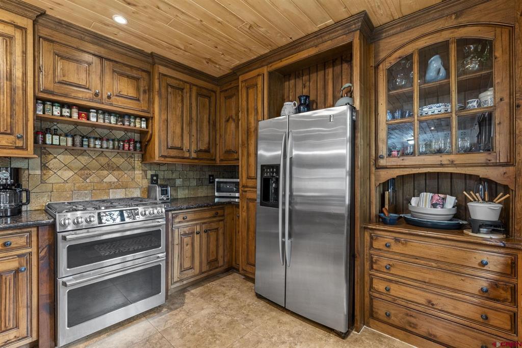 12 Park Drive Property Photo 8