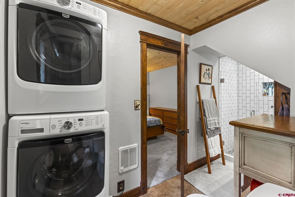 12 Park Drive Property Photo 16