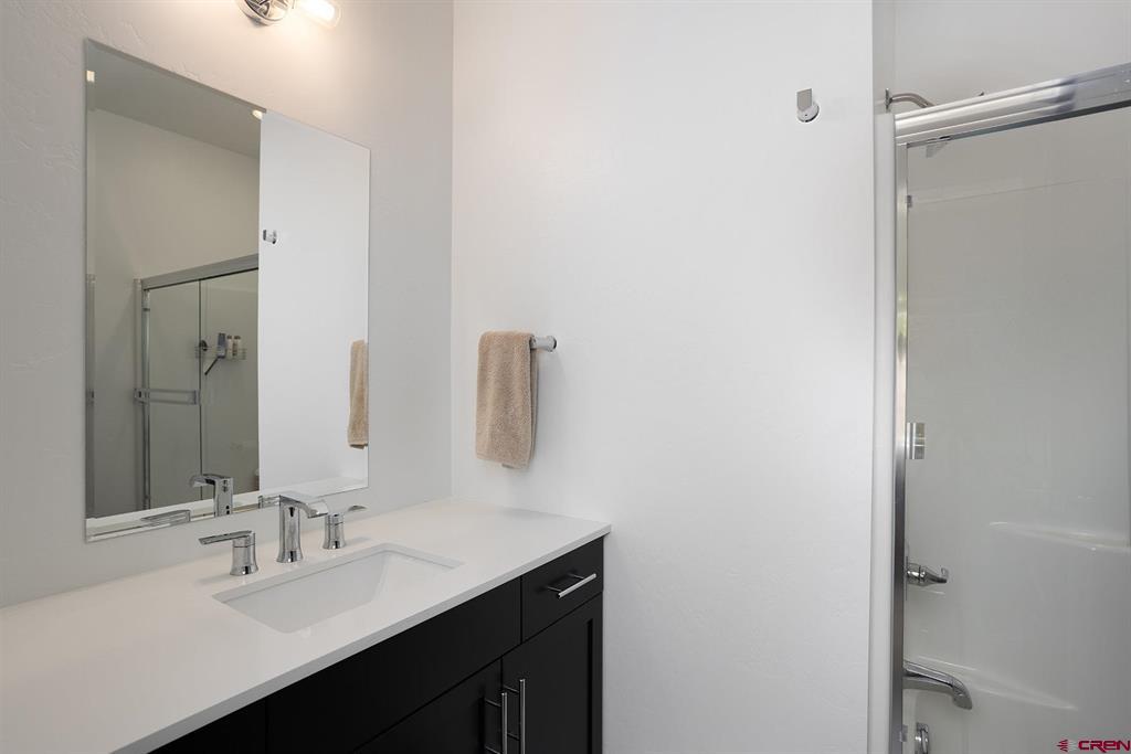 220 Metz Lane Property Photo 16